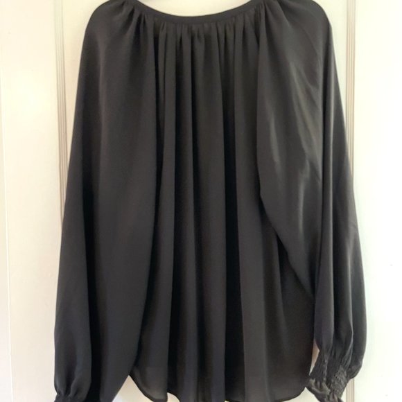 5/$25 BUNDLE DEAL SHEWIN V Neck 3/4 Bell Sleeve Chiffon Blouse 2XL - Picture 4 of 5